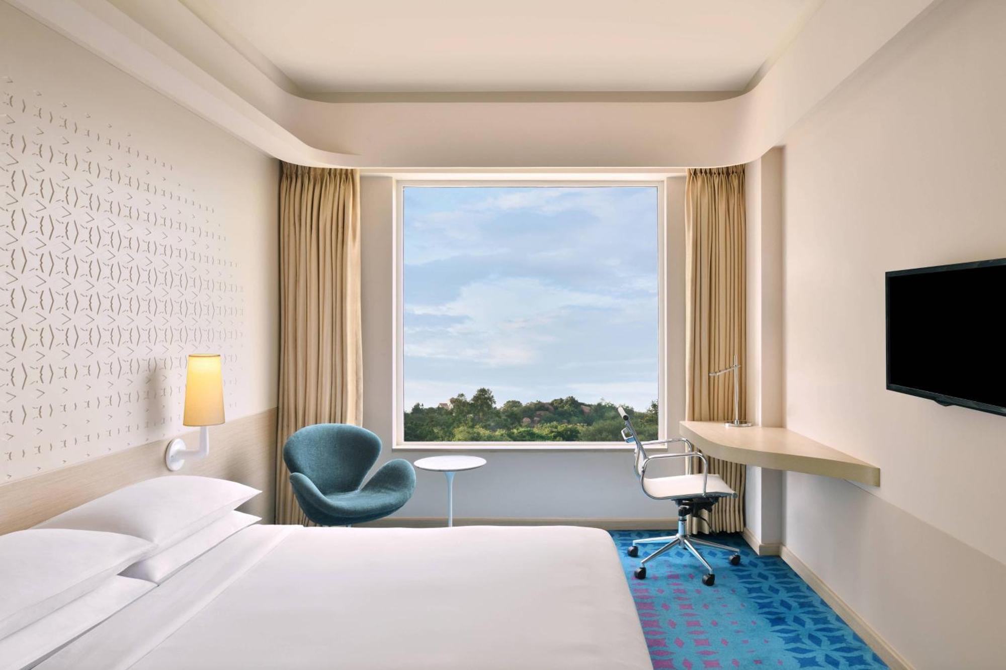 Hotel Fairfield By Marriott Hyderabad Gachibowli Exterior foto