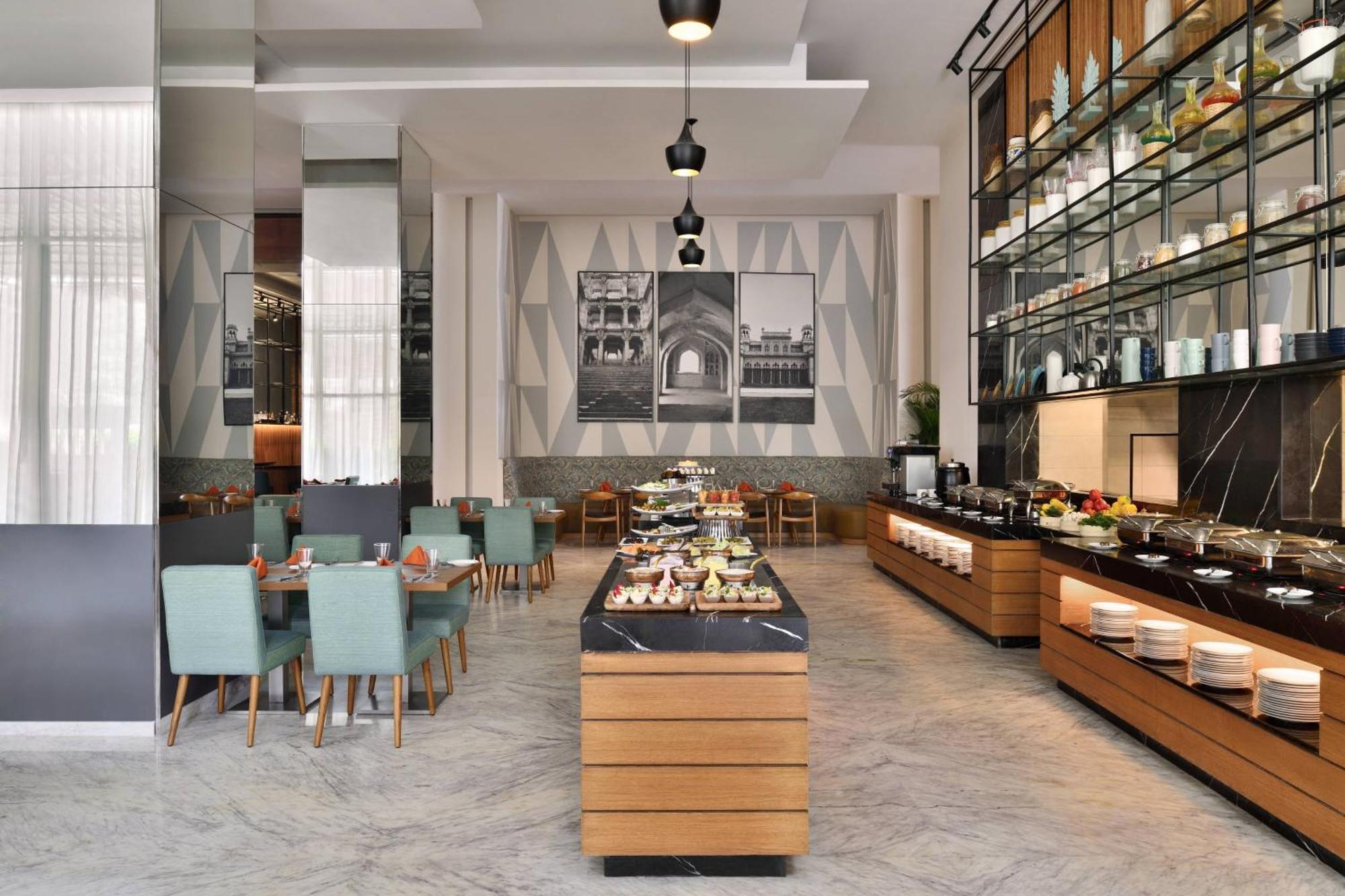 Hotel Fairfield By Marriott Hyderabad Gachibowli Exterior foto