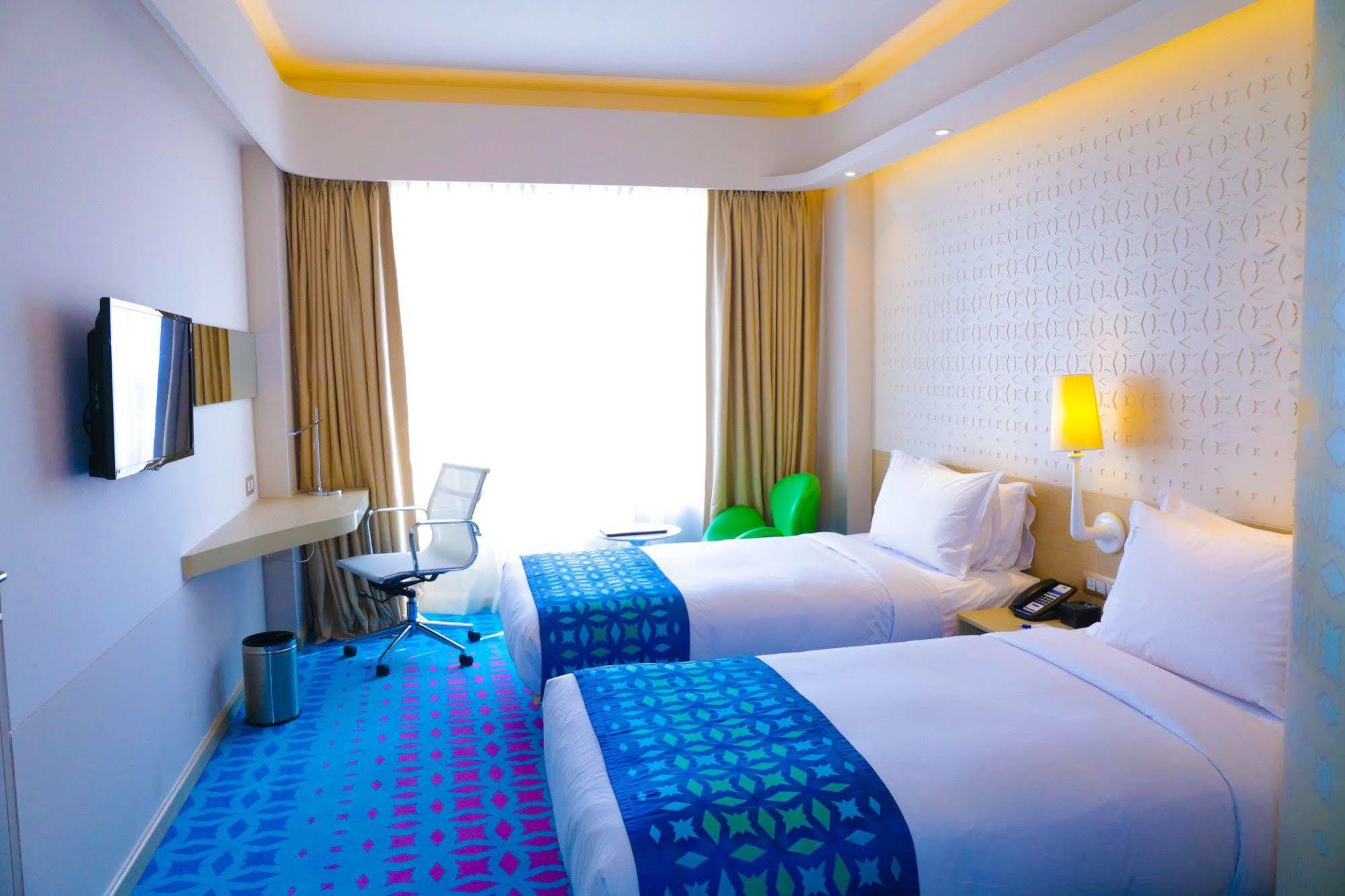 Hotel Fairfield By Marriott Hyderabad Gachibowli Exterior foto